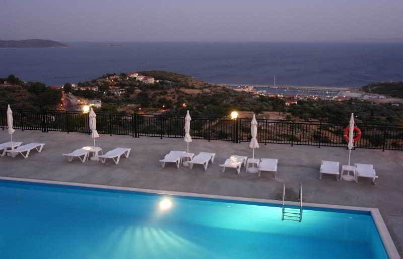 Saint Catherine Hotel Питагорио Екстериор снимка