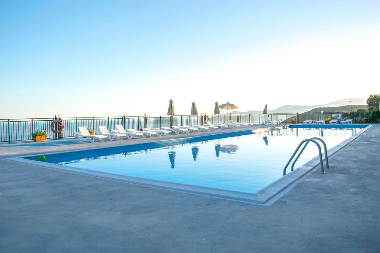 Saint Catherine Hotel Питагорио Екстериор снимка